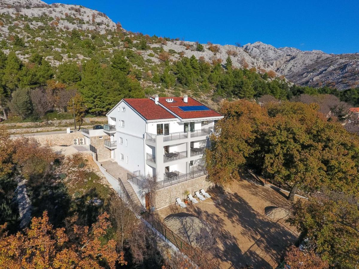 Apartmani Villa Paulo 斯塔利格拉德-帕克利尼卡 外观 照片