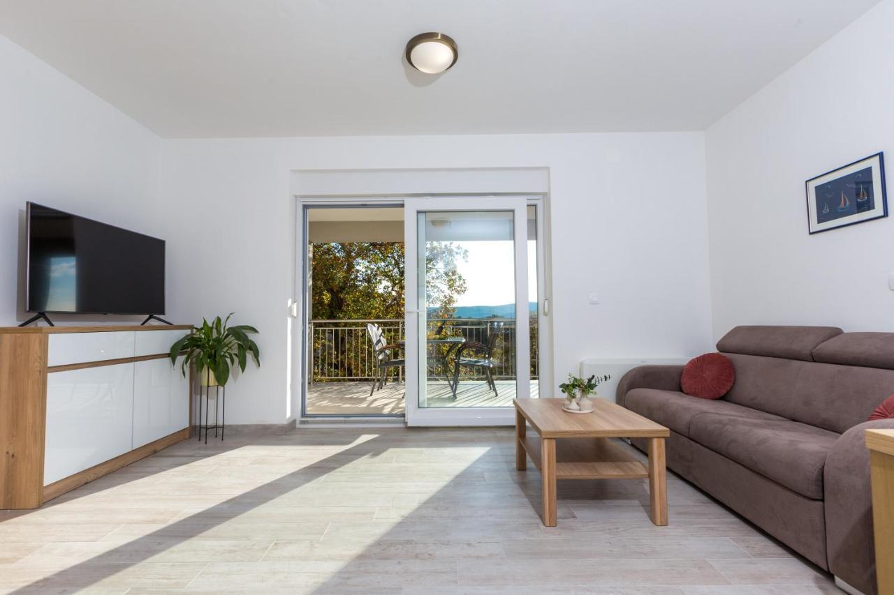 Apartmani Villa Paulo 斯塔利格拉德-帕克利尼卡 外观 照片