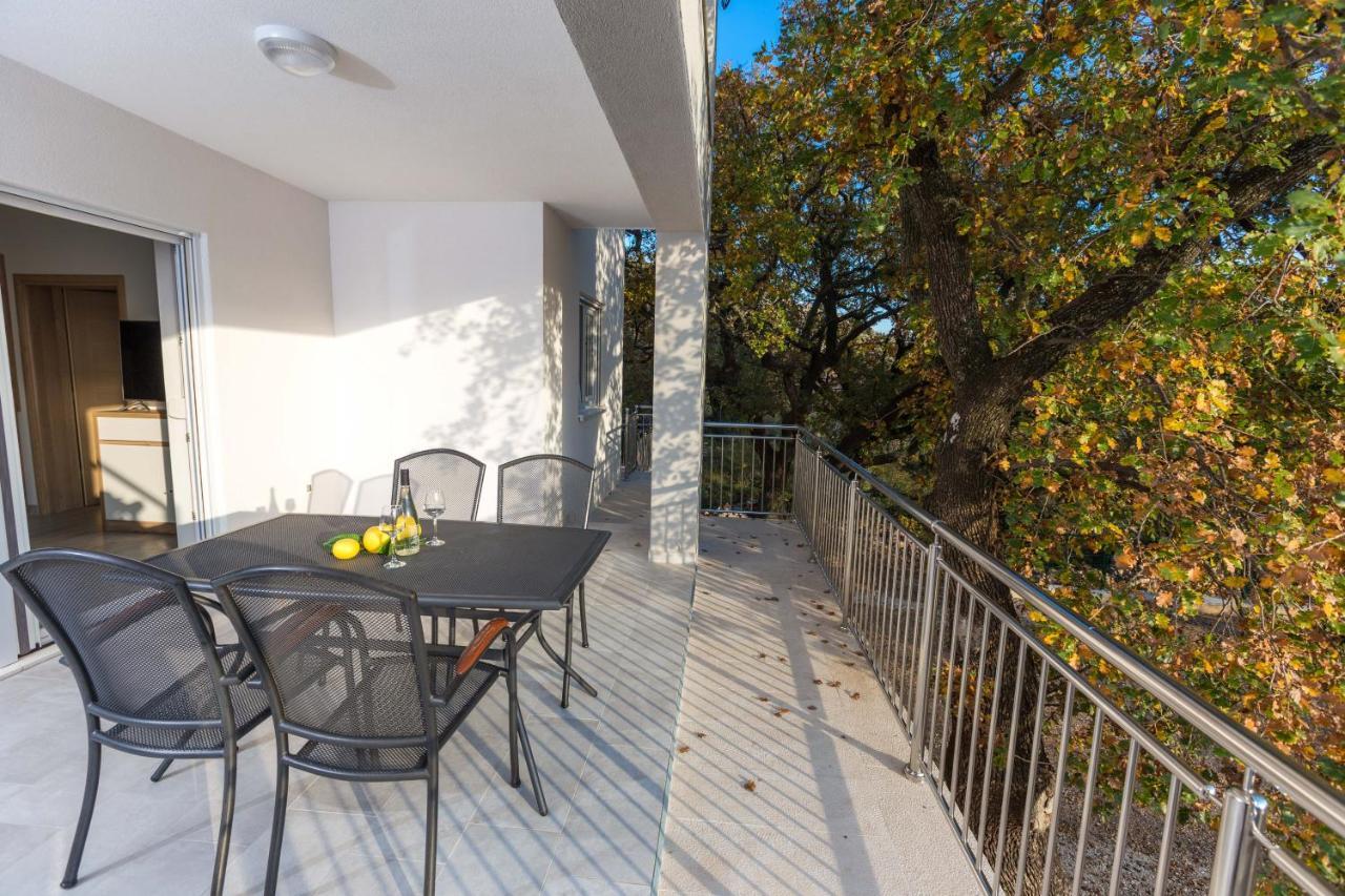 Apartmani Villa Paulo 斯塔利格拉德-帕克利尼卡 外观 照片