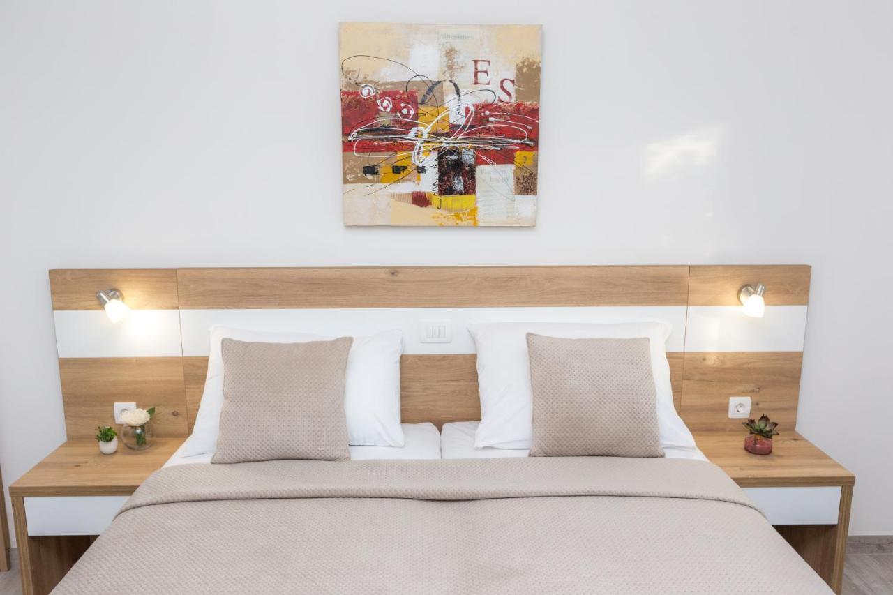 Apartmani Villa Paulo 斯塔利格拉德-帕克利尼卡 外观 照片